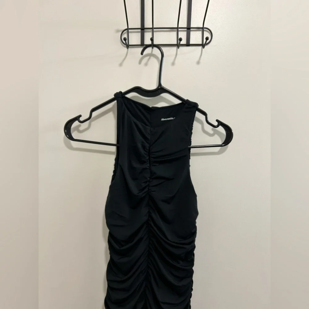 Abercrombie & Fitch Black Keyhole Body-con Dress